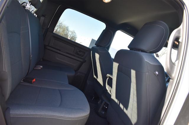 new 2024 Ram 3500 car, priced at $52,733