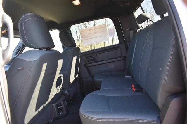 new 2024 Ram 3500 car, priced at $52,733