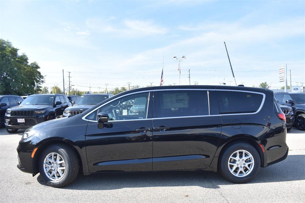new 2026 Chrysler Pacifica car, priced at $44,566