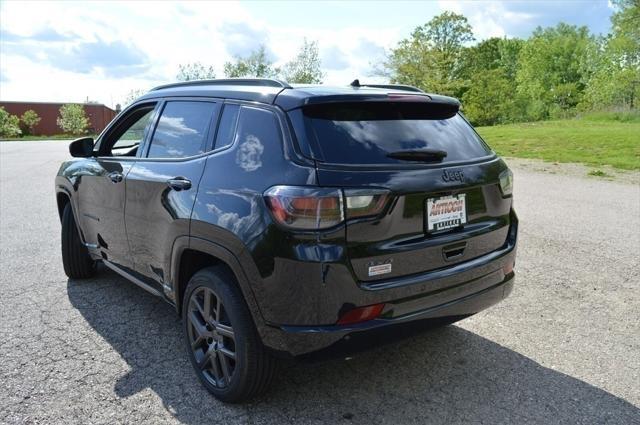 new 2024 Jeep Compass car, priced at $32,516