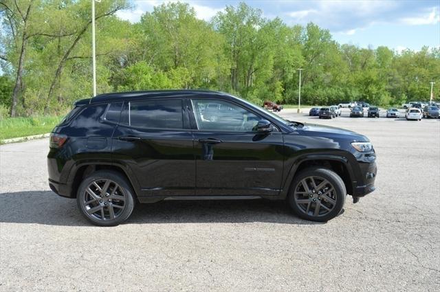 new 2024 Jeep Compass car, priced at $32,516