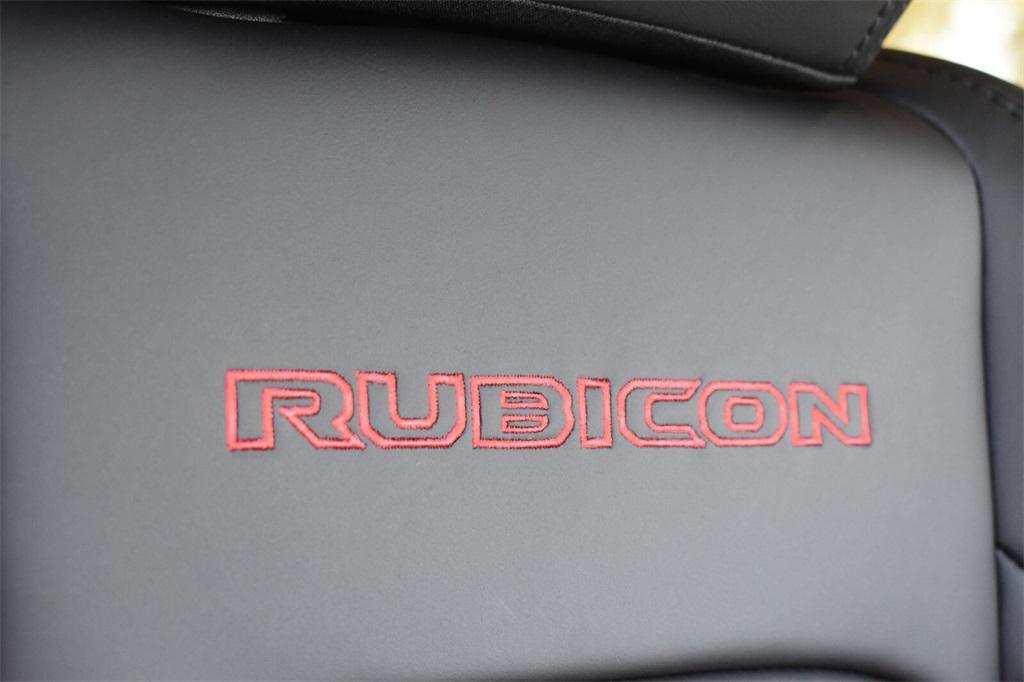 new 2025 Jeep Wrangler car, priced at $57,657