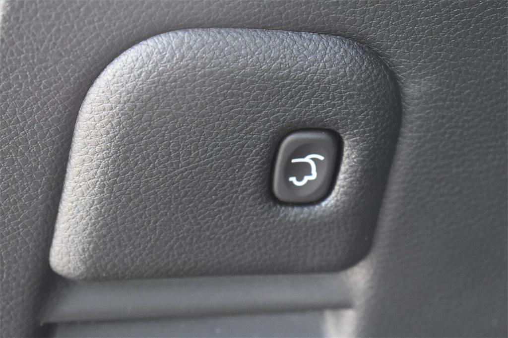 used 2022 Jeep Grand Cherokee WK car, priced at $26,677