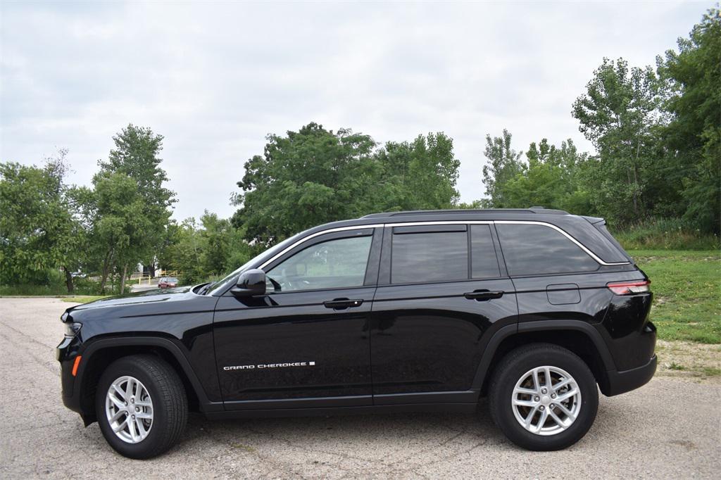 used 2024 Jeep Grand Cherokee car, priced at $32,877