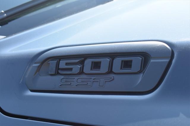 new 2025 Ram 1500 car, priced at $49,980