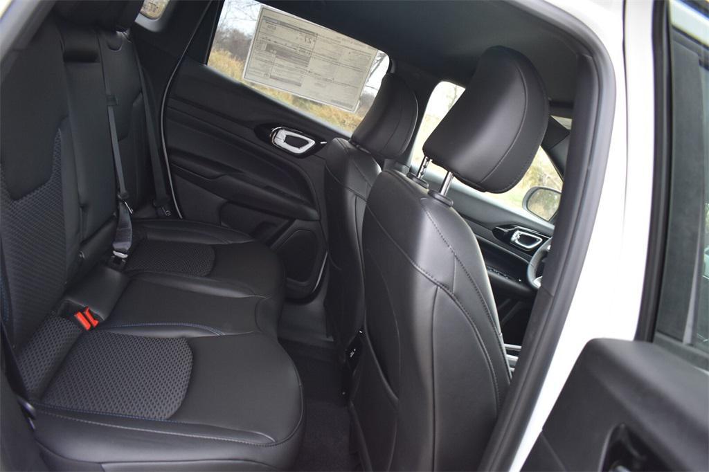 new 2025 Jeep Compass car, priced at $26,760
