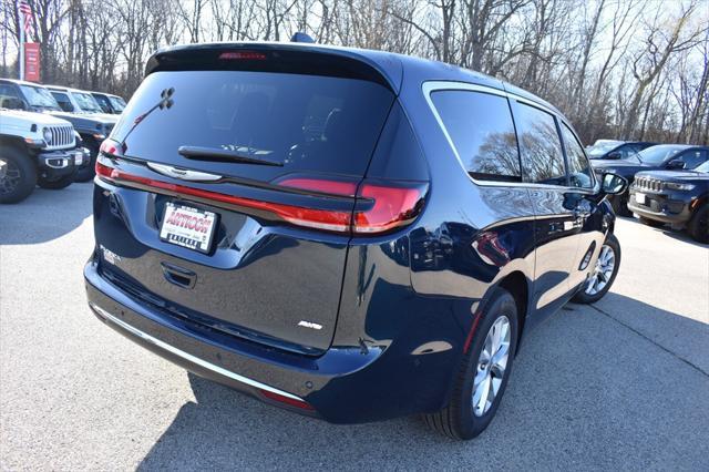 new 2025 Chrysler Pacifica car, priced at $43,323
