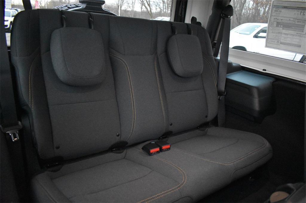 new 2025 Jeep Wrangler car, priced at $42,958