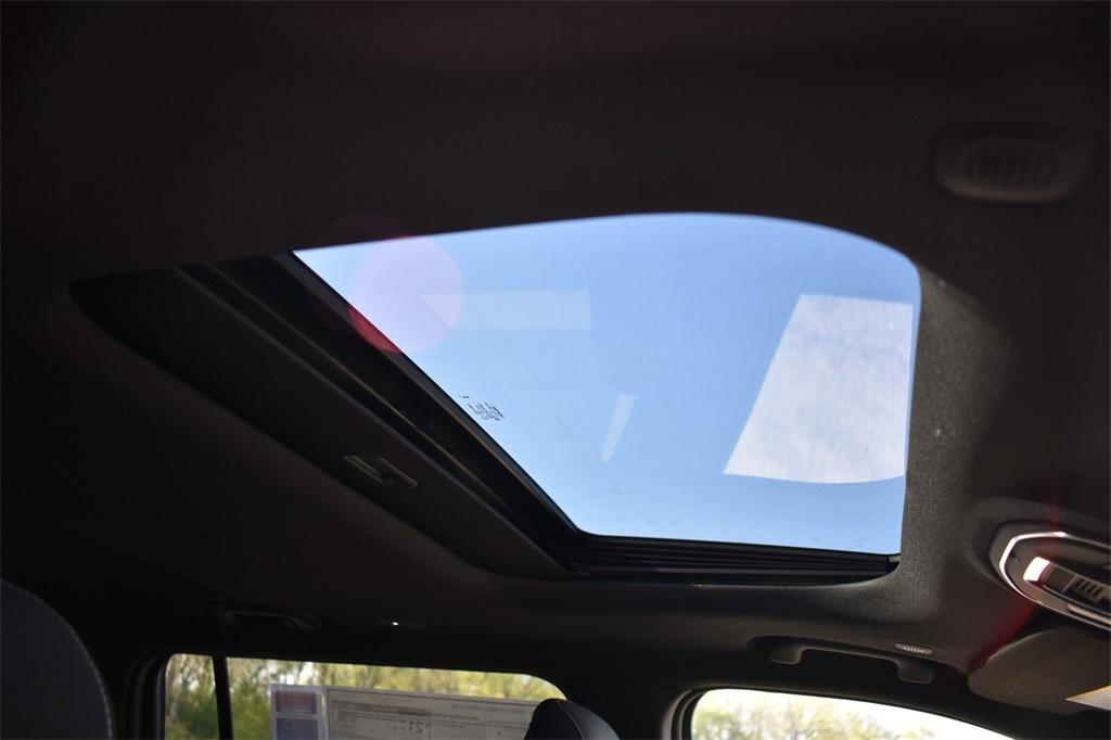 new 2025 Jeep Grand Cherokee L car, priced at $35,495