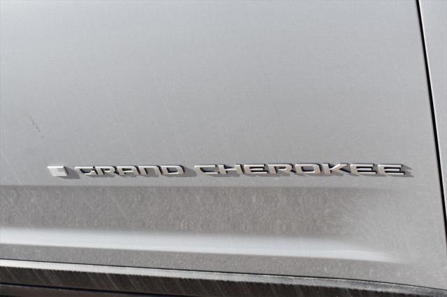 new 2025 Jeep Grand Cherokee L car, priced at $40,920