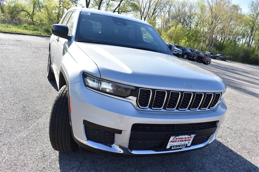 new 2025 Jeep Grand Cherokee L car, priced at $35,495