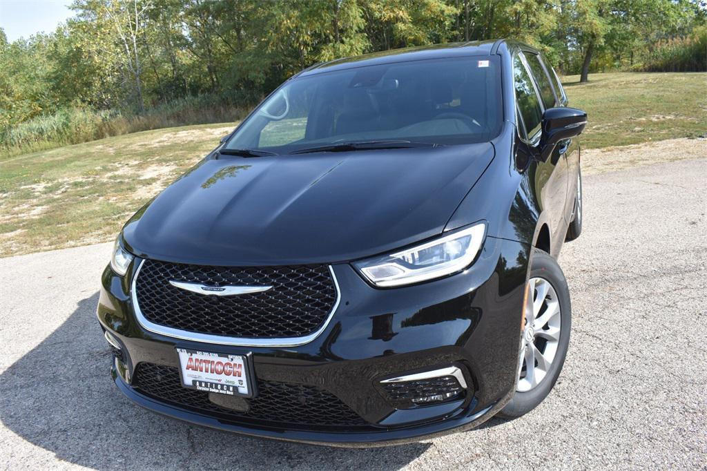 new 2026 Chrysler Pacifica car, priced at $47,718