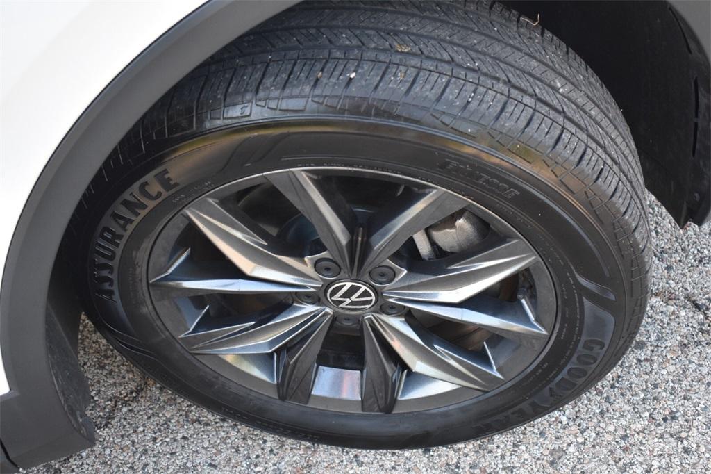 used 2022 Volkswagen Tiguan car, priced at $24,077