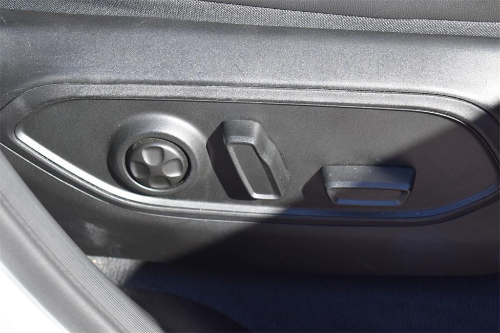 used 2023 Jeep Grand Cherokee L car, priced at $27,677