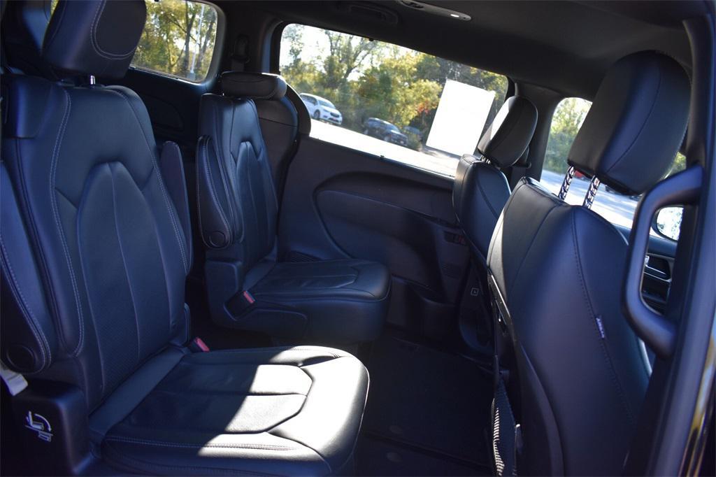 used 2020 Chrysler Pacifica car, priced at $25,977