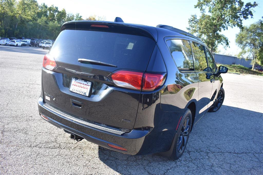 used 2020 Chrysler Pacifica car, priced at $25,977