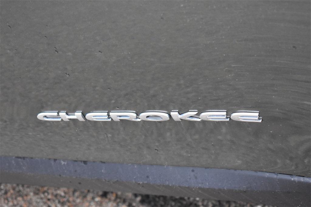 used 2021 Jeep Cherokee car, priced at $22,677