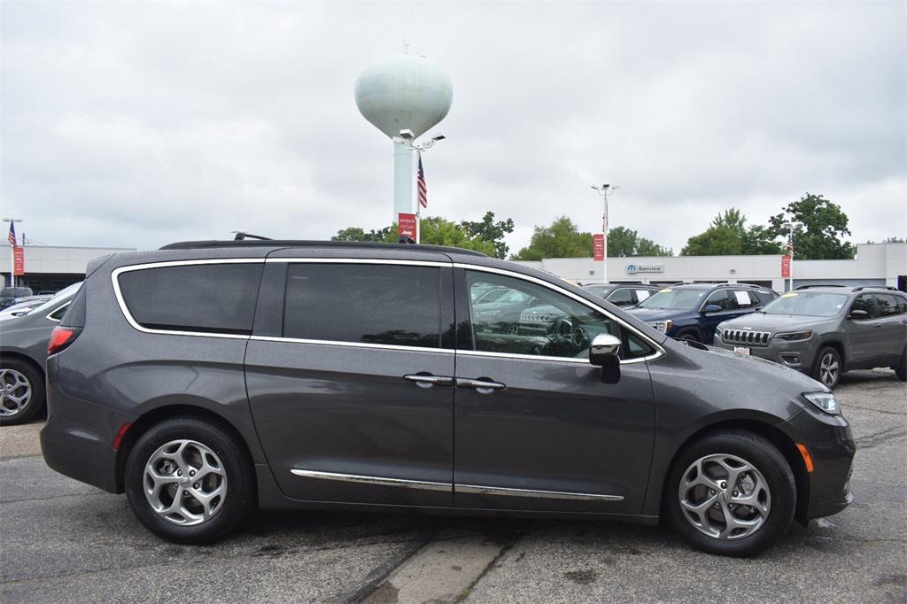used 2023 Chrysler Pacifica car, priced at $26,977