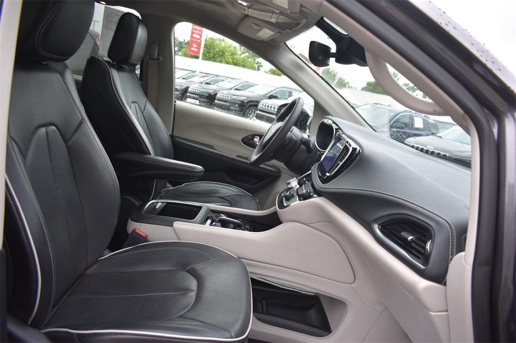 used 2023 Chrysler Pacifica car, priced at $26,977