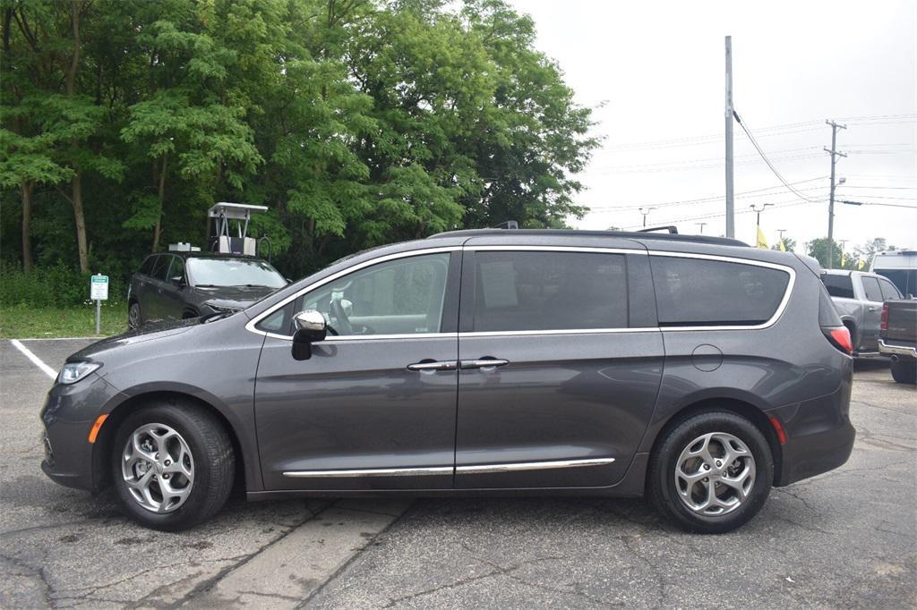 used 2023 Chrysler Pacifica car, priced at $26,977
