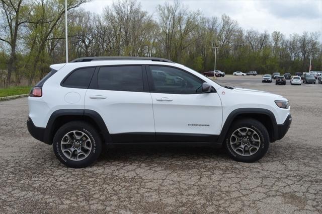 used 2020 Jeep Cherokee car, priced at $25,346
