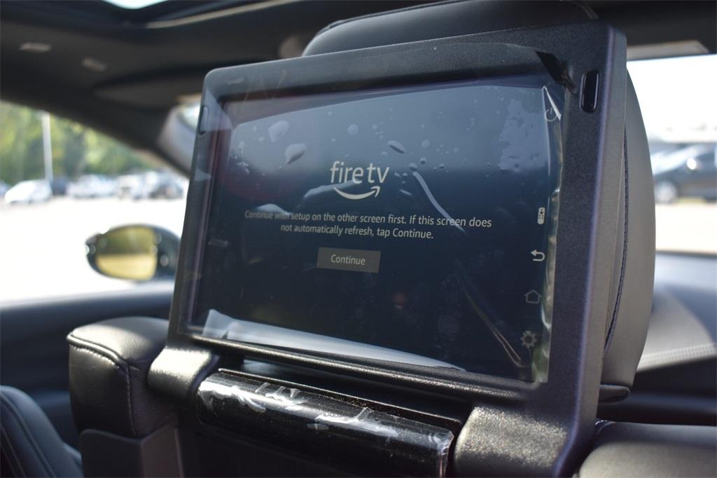 new 2026 Chrysler Pacifica car, priced at $45,985