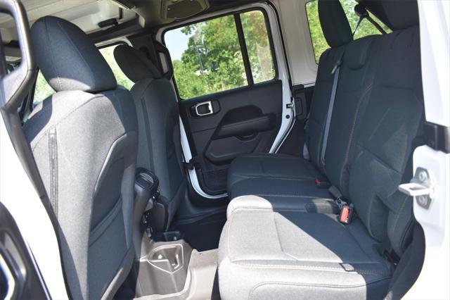 new 2025 Jeep Wrangler car, priced at $50,927