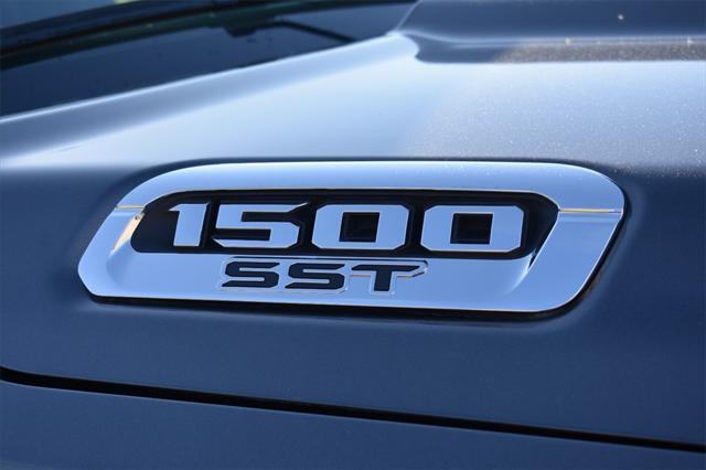 new 2025 Ram 1500 car, priced at $56,363