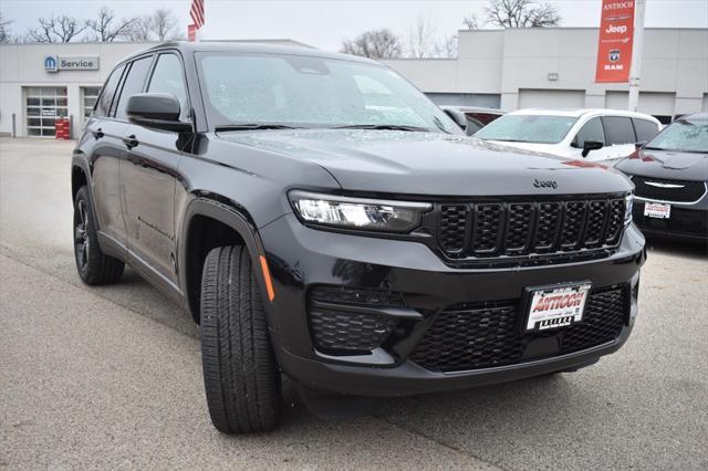 new 2025 Jeep Grand Cherokee car, priced at $41,936