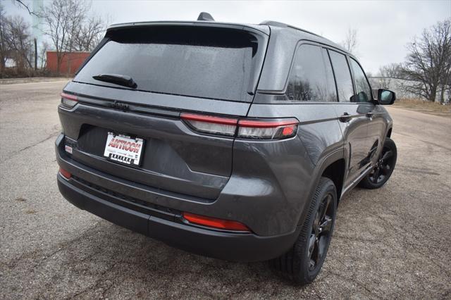 new 2025 Jeep Grand Cherokee car, priced at $41,945