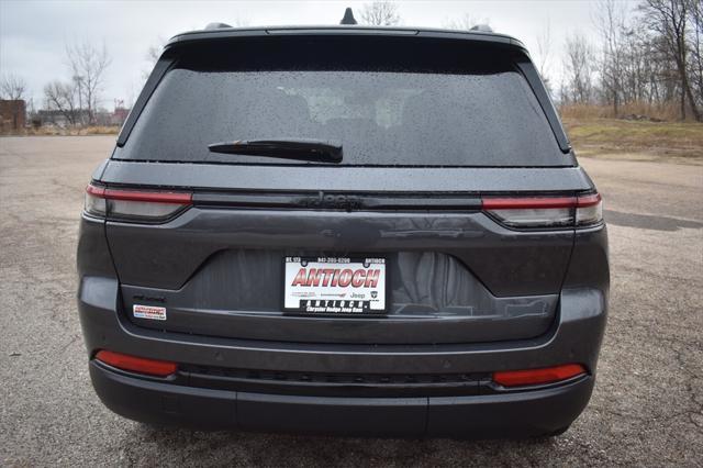 new 2025 Jeep Grand Cherokee car, priced at $41,945