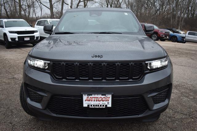 new 2025 Jeep Grand Cherokee car, priced at $41,945