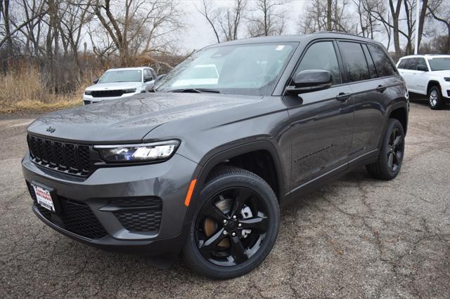 new 2025 Jeep Grand Cherokee car, priced at $41,945