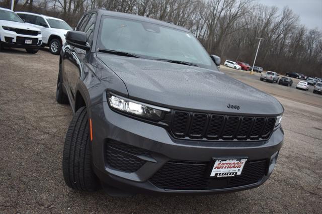 new 2025 Jeep Grand Cherokee car, priced at $41,945