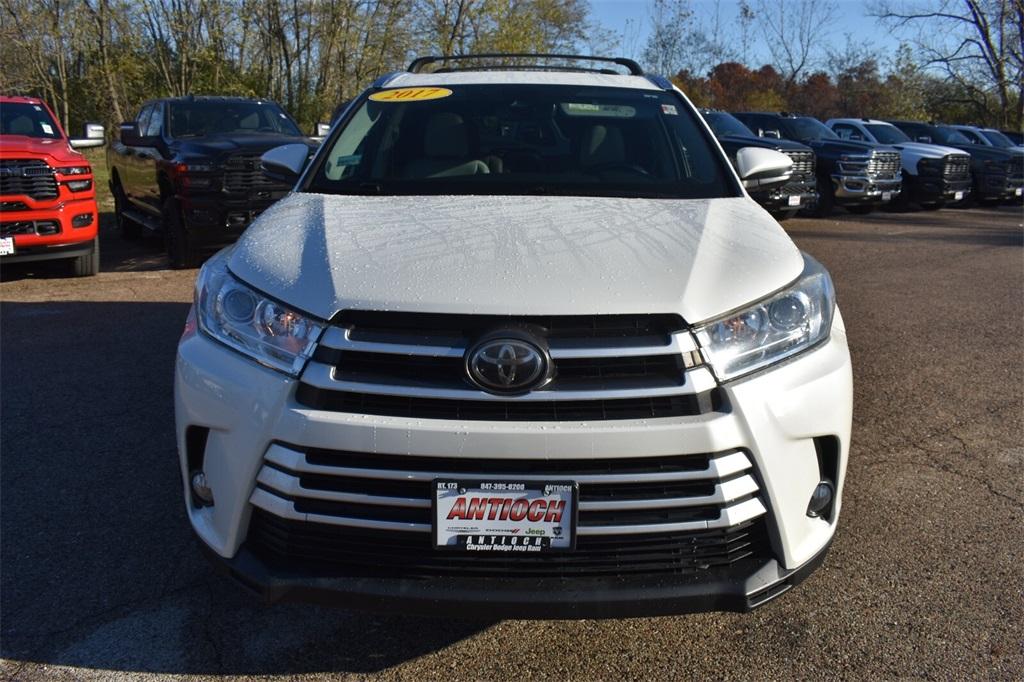 used 2017 Toyota Highlander car, priced at $22,977