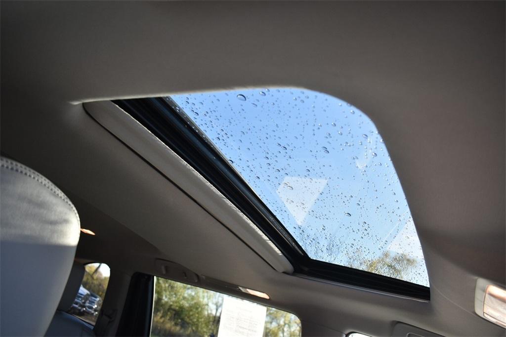 used 2017 Toyota Highlander car, priced at $22,977