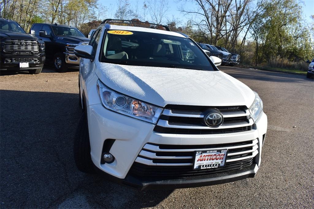 used 2017 Toyota Highlander car, priced at $22,977