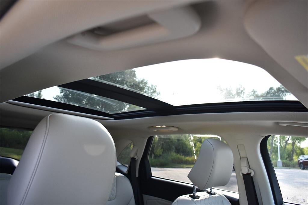 used 2024 Ford Edge car, priced at $35,677