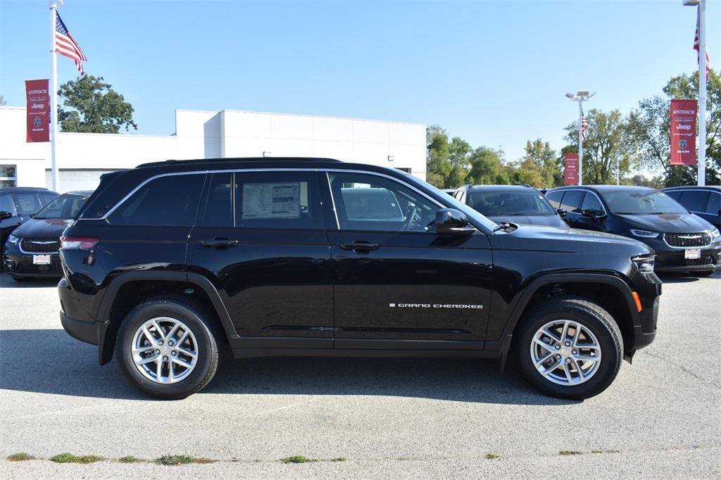 new 2025 Jeep Grand Cherokee car, priced at $38,434