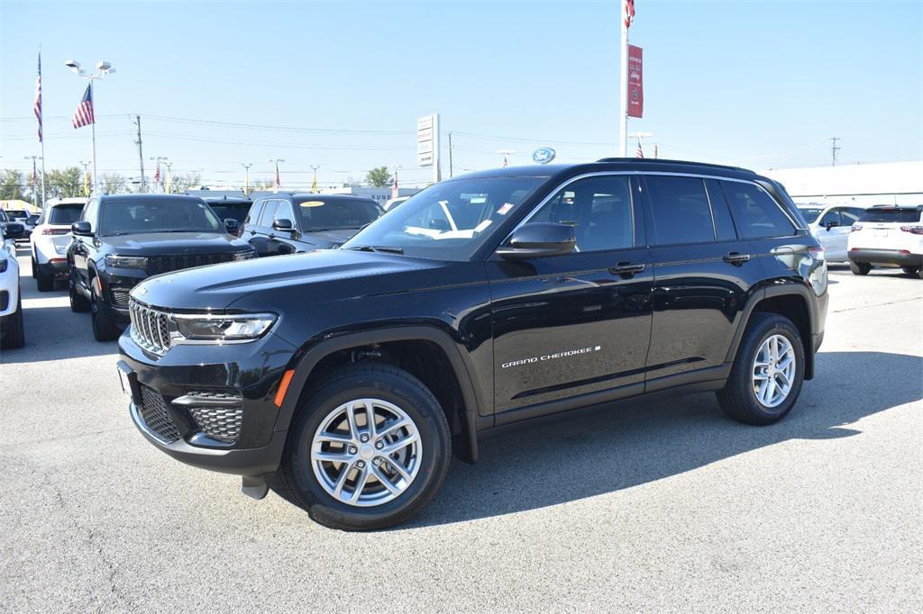 new 2025 Jeep Grand Cherokee car, priced at $38,434
