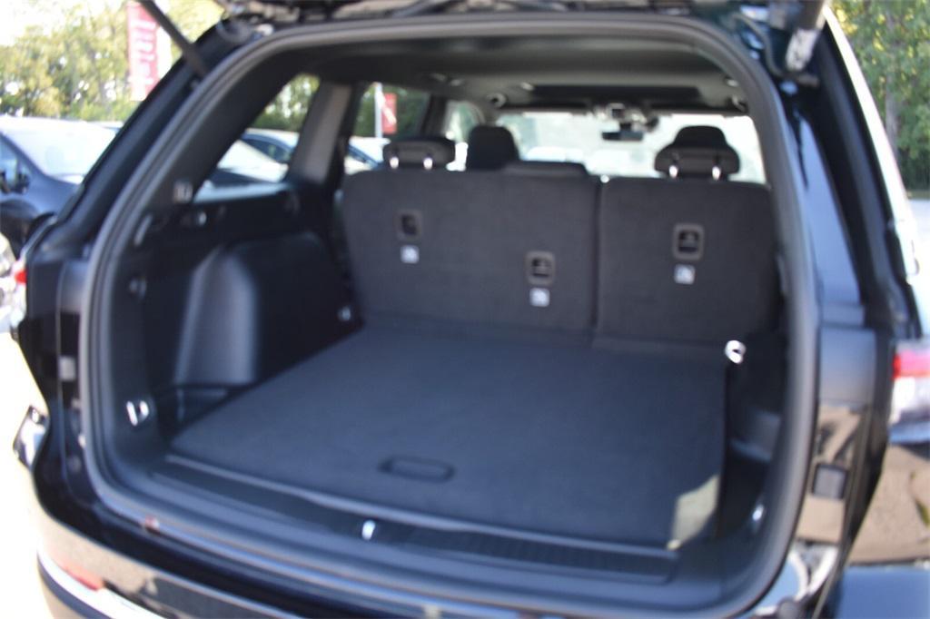 new 2025 Jeep Grand Cherokee car, priced at $38,434