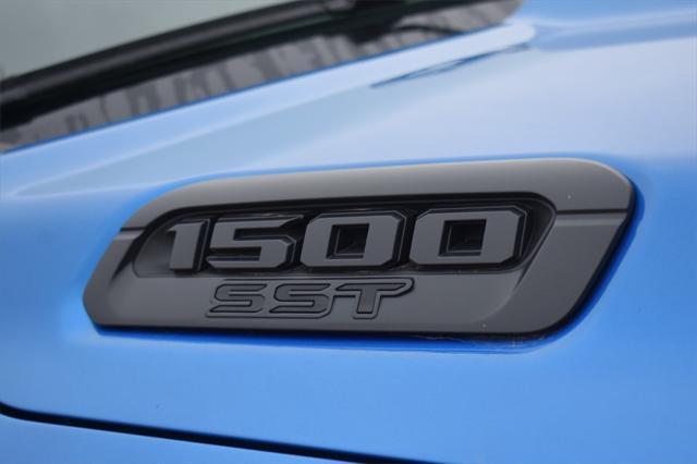 new 2025 Ram 1500 car, priced at $42,550