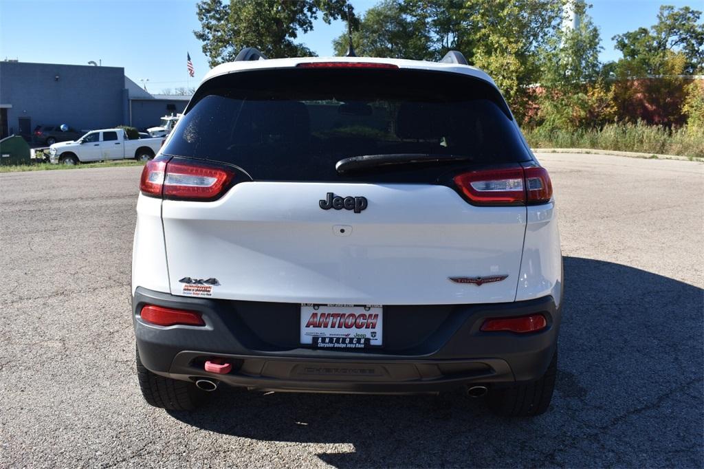 used 2015 Jeep Cherokee car, priced at $12,777