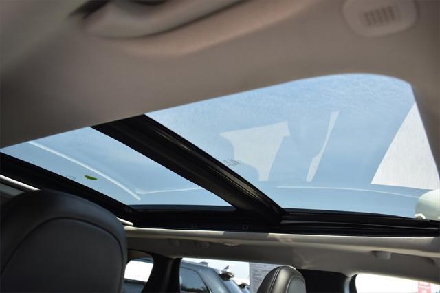 used 2022 Jeep Cherokee car, priced at $25,177