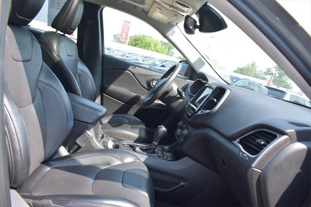 used 2022 Jeep Cherokee car, priced at $25,177