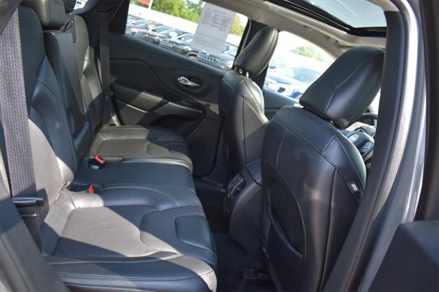 used 2022 Jeep Cherokee car, priced at $25,177