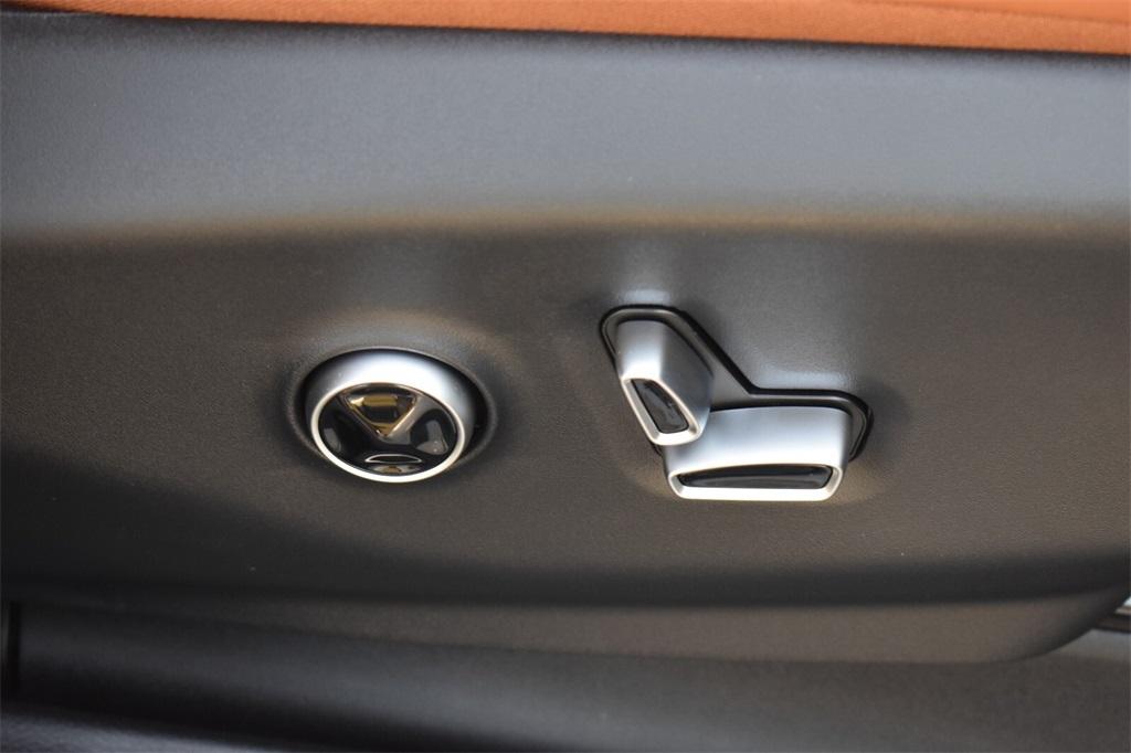 new 2026 Chrysler Pacifica car, priced at $51,382