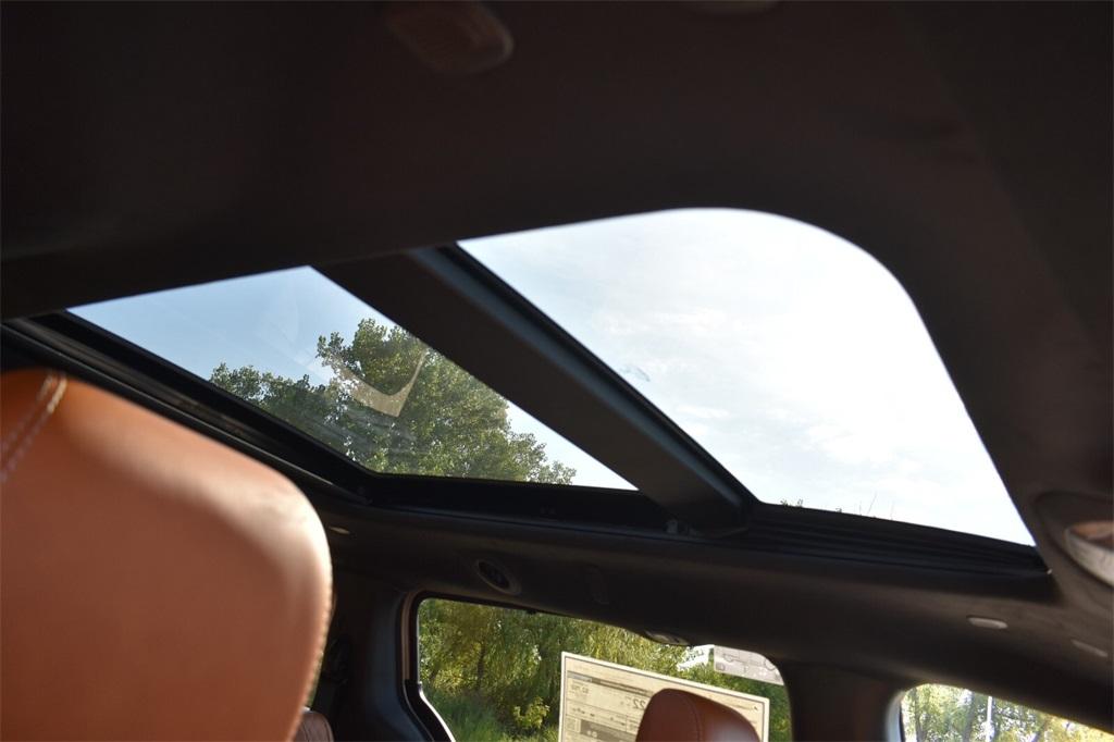 new 2026 Chrysler Pacifica car, priced at $51,382