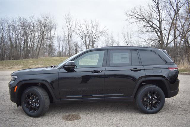 new 2025 Jeep Grand Cherokee car, priced at $46,530