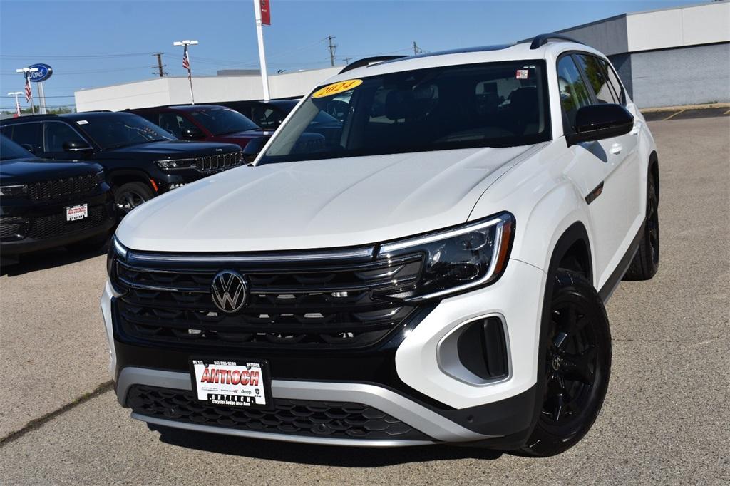 used 2024 Volkswagen Atlas car, priced at $39,677